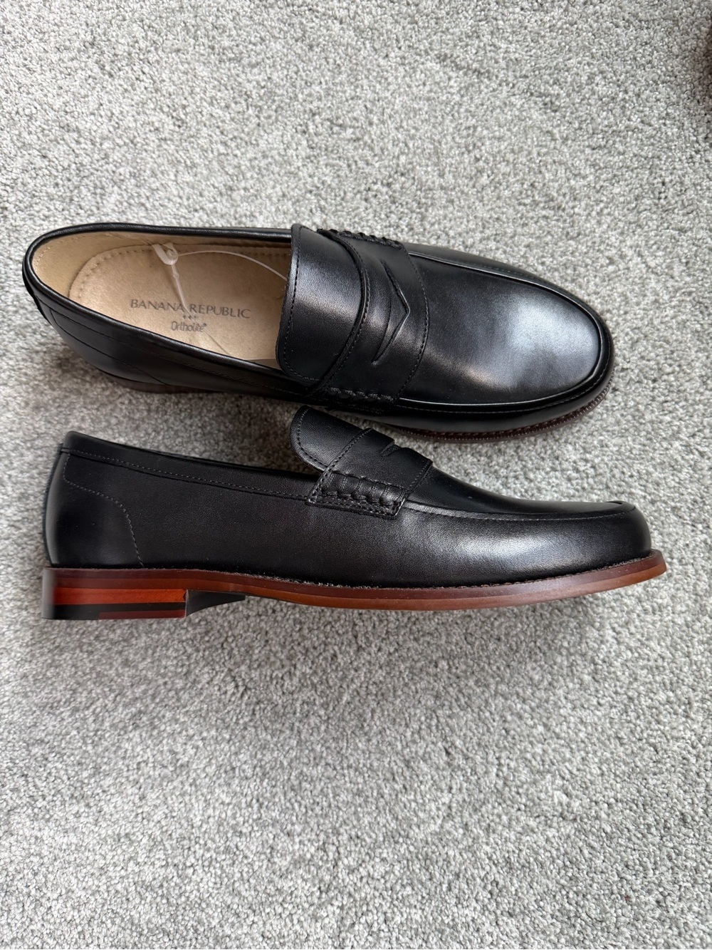 Banana Republic O’Rourke Black Leather Penny Loafers Men’s 8 NWT - Picture 2 of 3